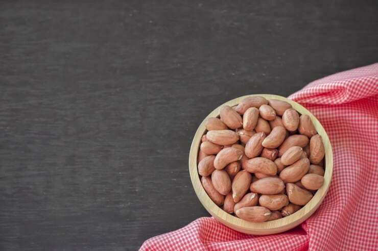 تصویر 1 از قیمت بادام زمینی شور با کیفیت ارزان + خرید عمده